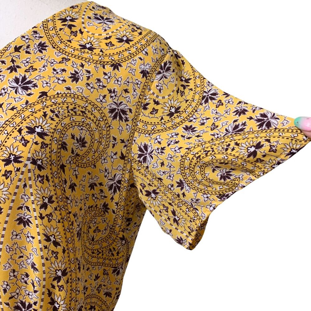 Ann Taylor Yellow Paisley Floral Peplum Top SP V-Neck Short Sleeve - Picture 4 of 8